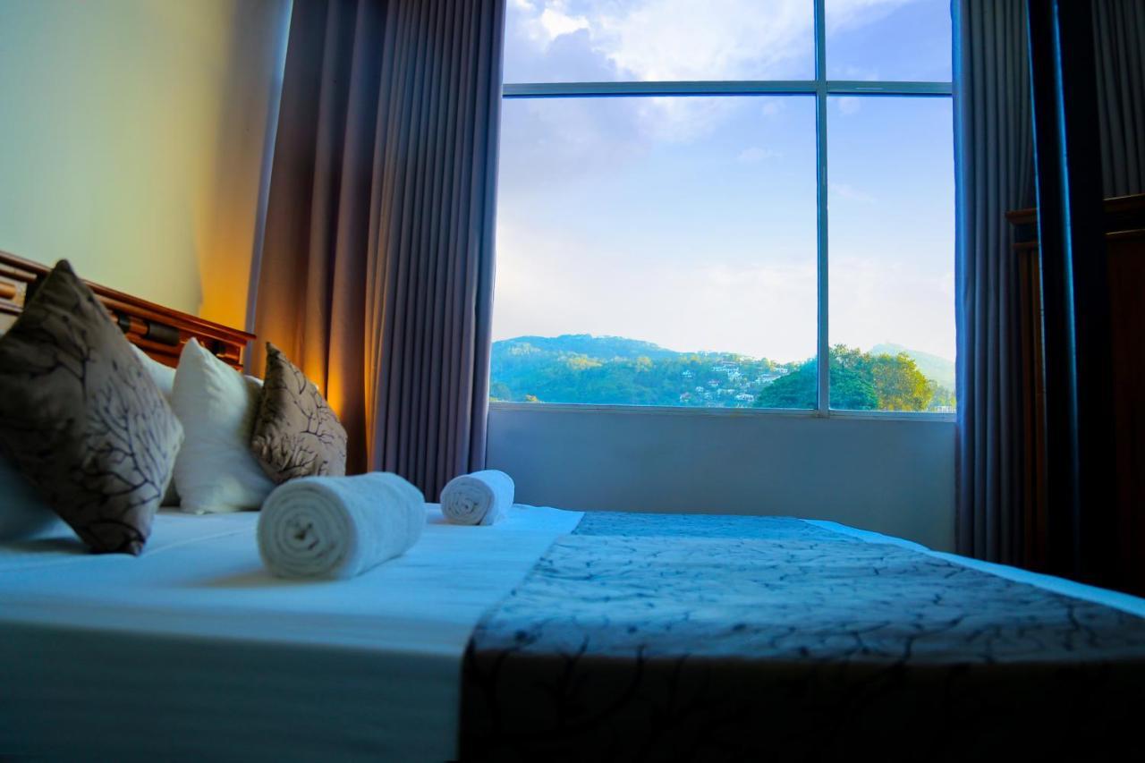 Kandy Tower Inn Exterior photo